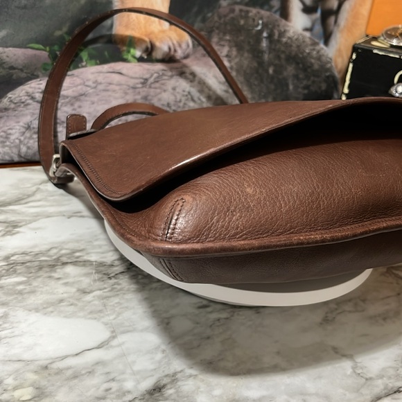 Coach Vintage chocolate brown leather crossbody saddle bag Unisex in GUC - Picture 11 of 17